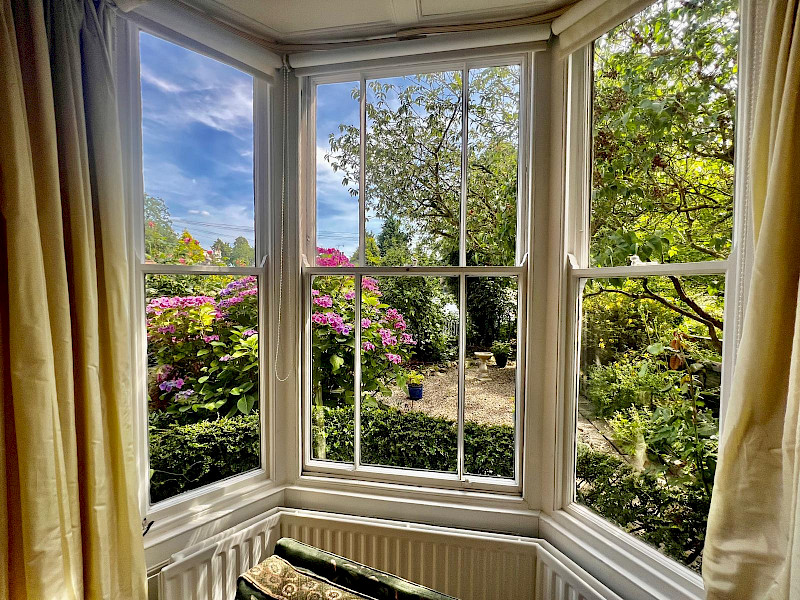 Free Market Appraisal